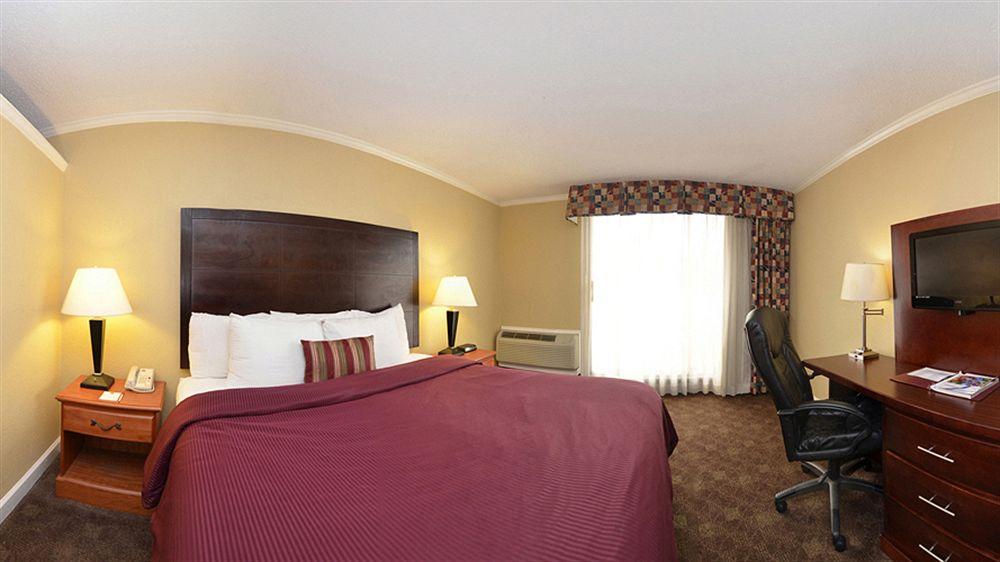 Travelodge By Wyndham Texarkana Ar Buitenkant foto