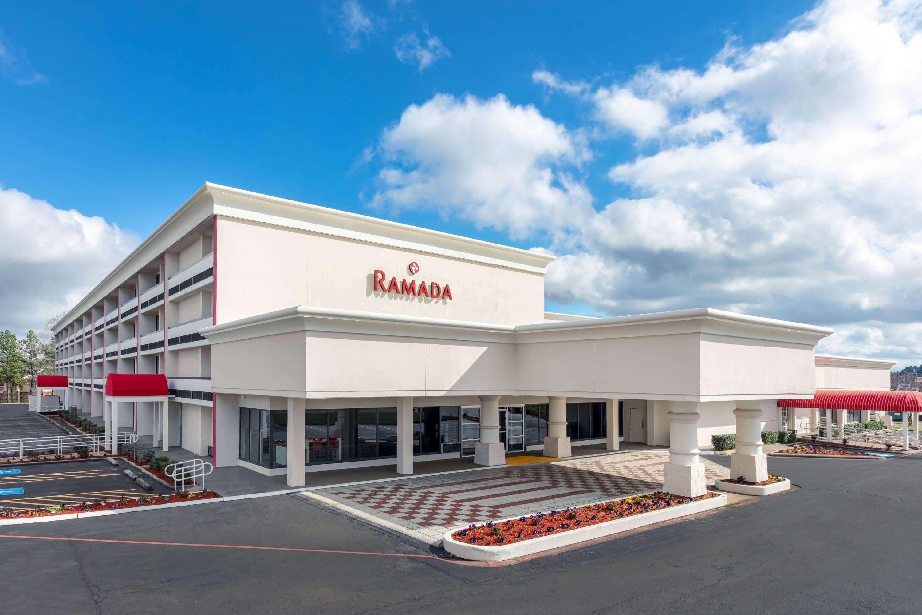 Travelodge By Wyndham Texarkana Ar Buitenkant foto