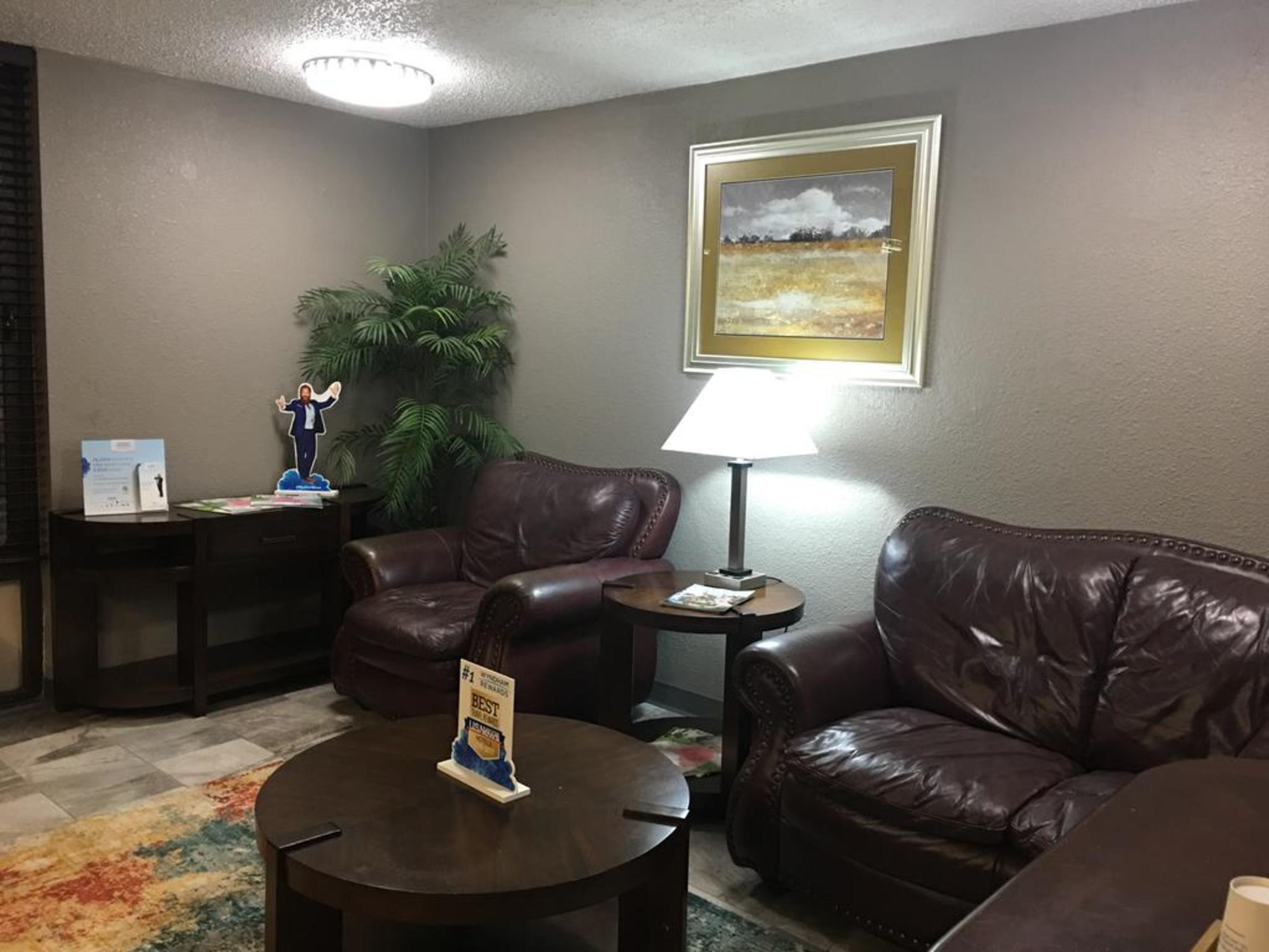 Travelodge By Wyndham Texarkana Ar Buitenkant foto