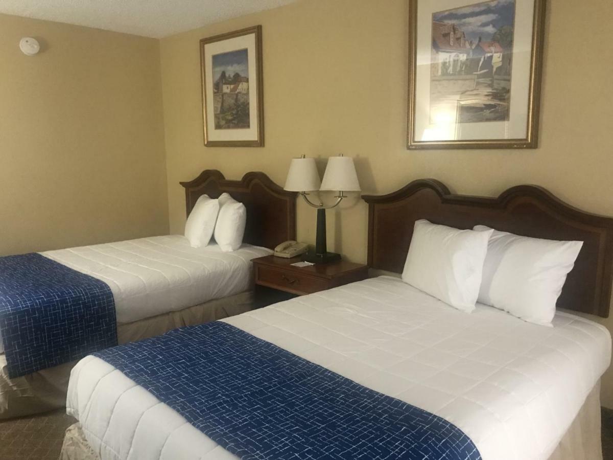 Travelodge By Wyndham Texarkana Ar Buitenkant foto